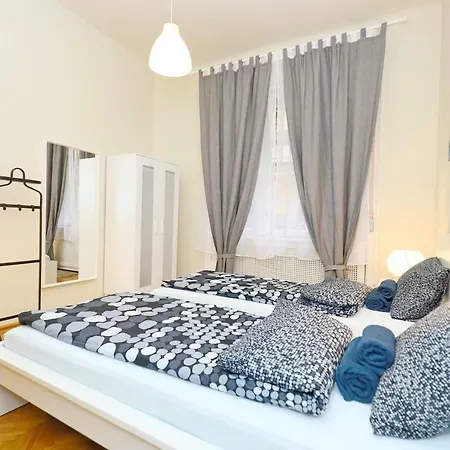 Casa Nostra Apartment *